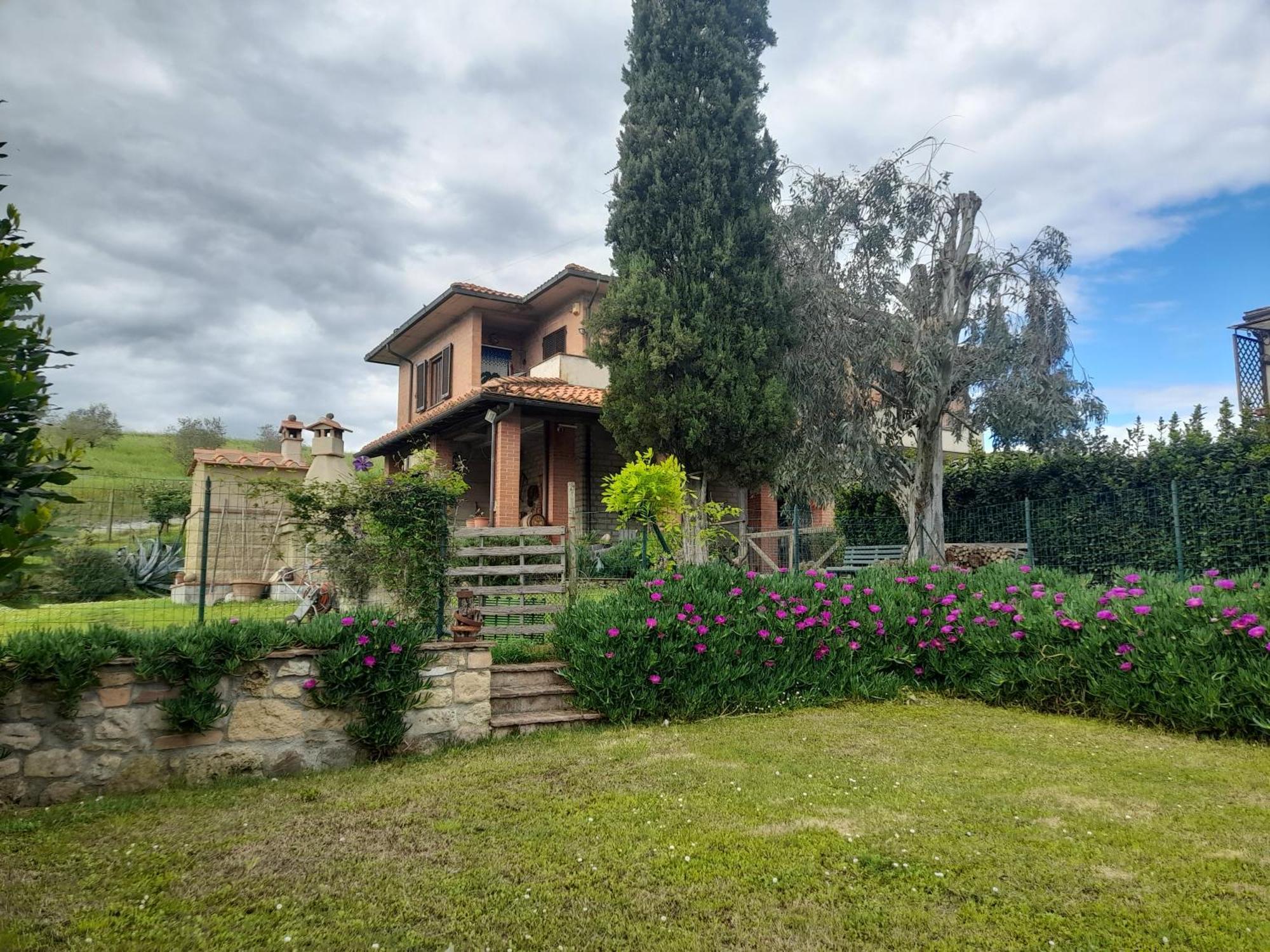 Agriturismo Santa Adriana Вольтерра Экстерьер фото